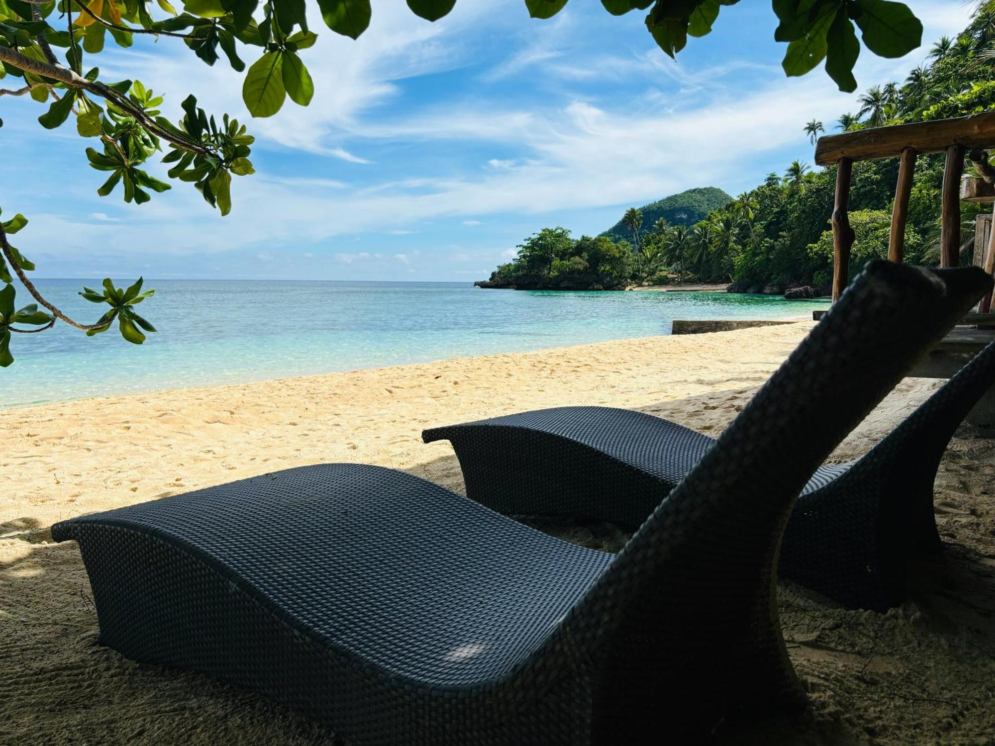 White Beach Front And Cottages Buruanga Exteriör bild