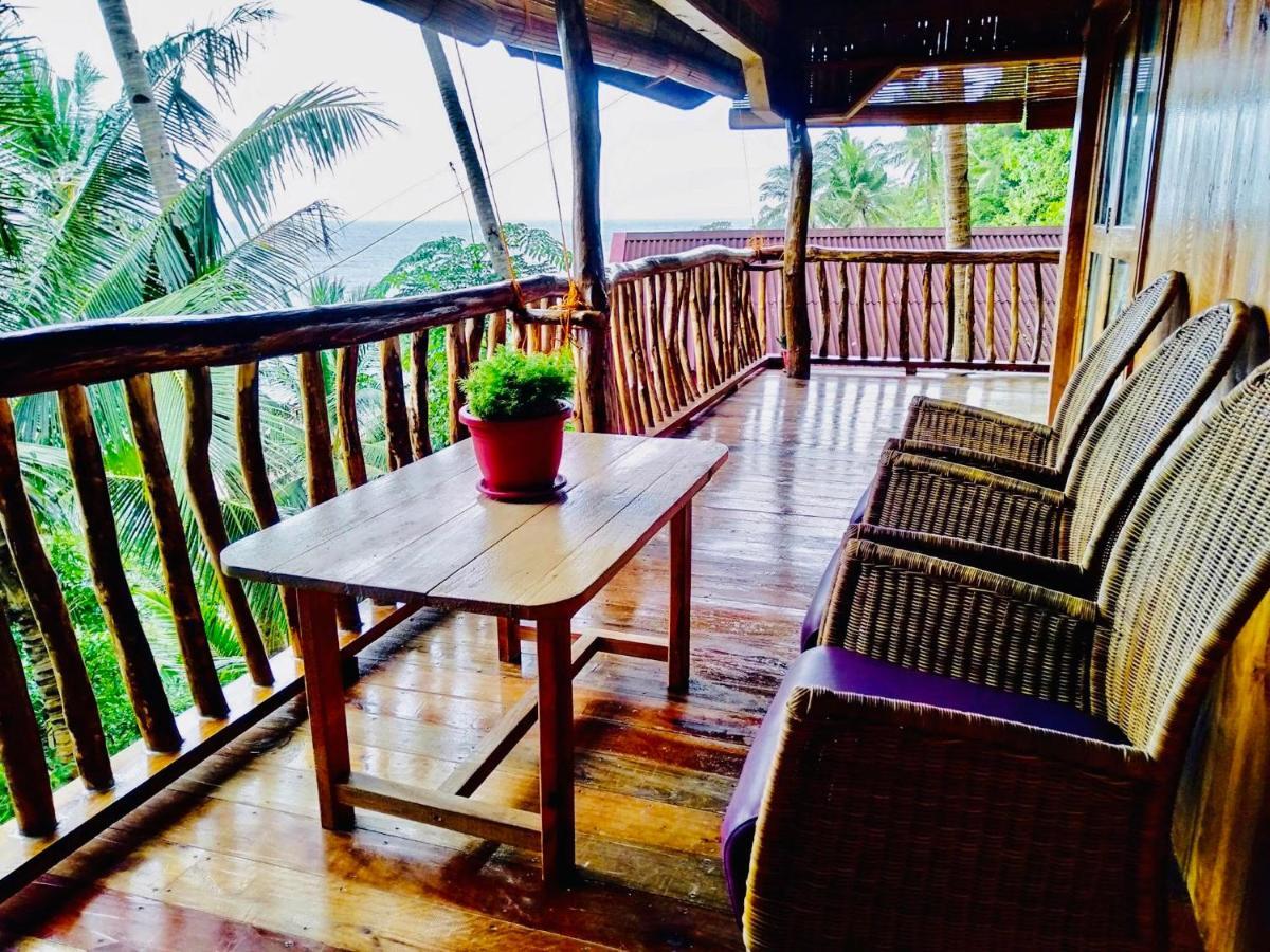 White Beach Front And Cottages Buruanga Exteriör bild